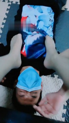 【魅影女神】长靴丝袜脚踩虐 bf19152