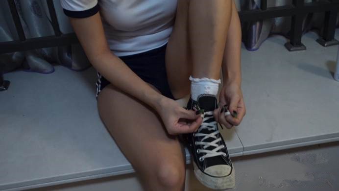 【Haruka瑶酱】极致脏鞋臭袜pov巨人视觉惩罚男同学