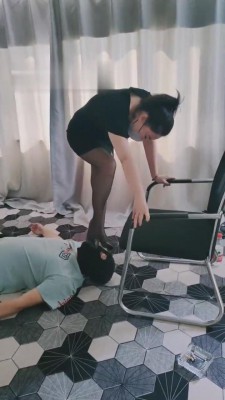 【彤彤】提档/耳光/鞭打专场 bf12006