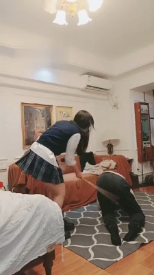 【礼礼大人】JK靴子暴打刑奴【双视角】 bf21697