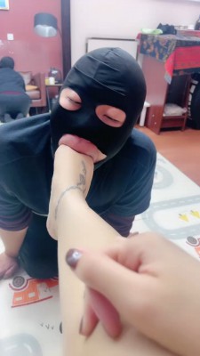 【小祖宗】裸足深喉专场 bf20099