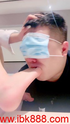 套路直播【靡兔】休闲鞋黑棉袜裸足调 bf23421