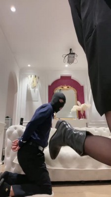 【艾伦】手铐反绑强制耳光 bf22030