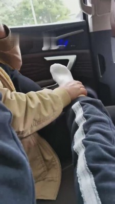 【巴莉女王】出差车内让老板闻鞋袜 bf11888