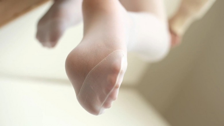 可爱白丝制服小皮