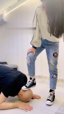 【冷凝大大】帆布鞋全体重踩踏 bf18171