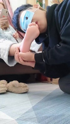 【然而】邻居过来被我虐 bf21679