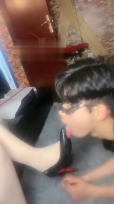 【芸熙】御姐绳艺技巧艺术奶狗舔脚 JS220817_HD绳艺资源