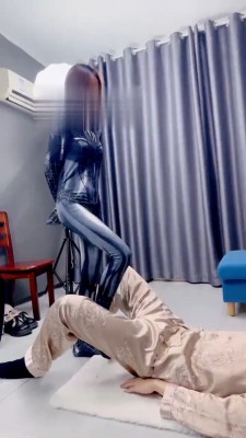 【狗哥】蜘蛛女神五花大绑强制虐狗 bf22123