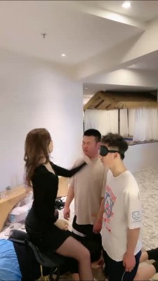 【领主老大】三奴犯错重刑调 bf23362