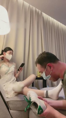 【罗宾】女儿脏鞋臭袜蹂躏继父 bf11887