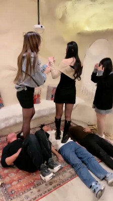 【领主老大】群女王殴打 bf22353