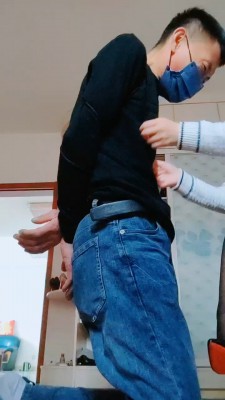 【魅影女神】高跟黑丝虐圈养狗 bf19847