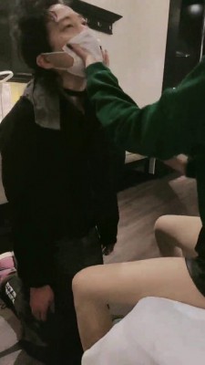 【南茜】小白鞋高难度挑战踢踹 bf23125_HD绳艺资源