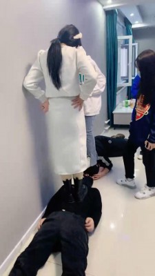 【精神小妹】大型室内暴力专场 bf22535