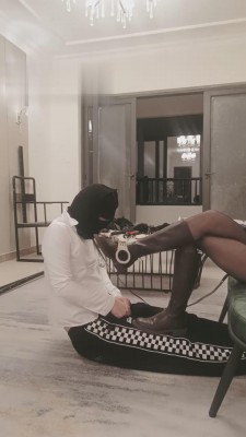 【阮芷大人】跪在御姐脚下的小奶狗 bf12122