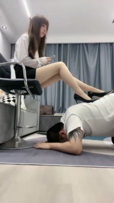 【樱桃大大】萝莉主高跟踩虐 bf19799_HD绳艺资源