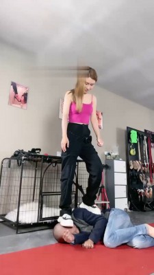 【妮可】健身女神刑虐老狗 bf17807