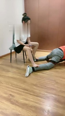 【柚子姐】出差酒店和老板玩Sm游戏 bf19124