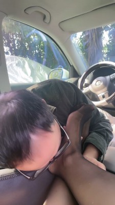 【杭州cc】车里高跟丝袜诱惑恋足调教