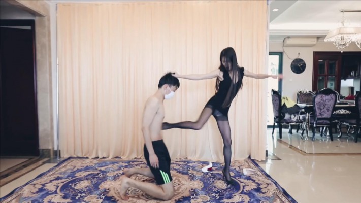 〖H.P.L栖心之栈〗—芷晴高跟踢踩破皮 HPL-210915