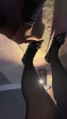 【汐言】黑丝高跟恋足调 bf19822