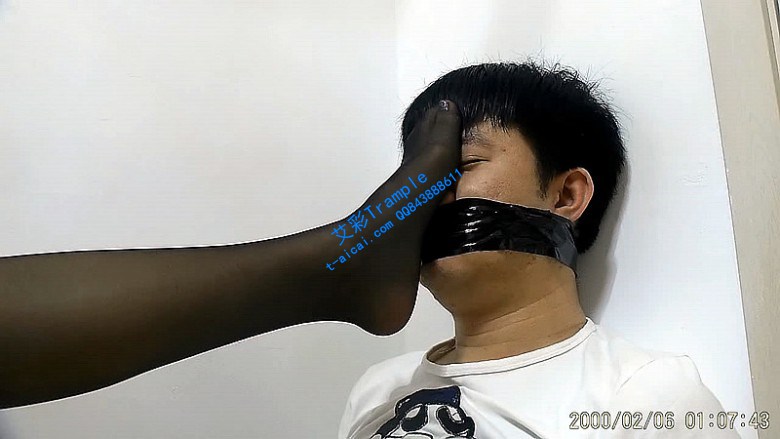 【美脚窒息特写篇】