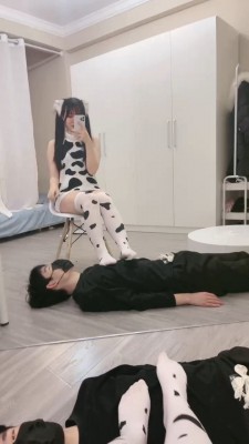 【礼礼大人】萝莉主踩踏喂食凌辱【完整版】 bf22382_HD绳艺资源