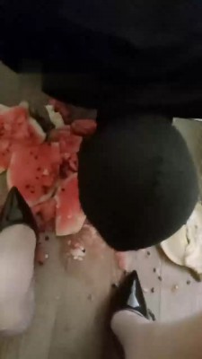 【米小唐】御姐踩踏喂食 bf22135