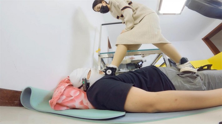 【婧児小主】晓G全语言脏帆布鞋和白袜踩头顶踩脖子 踩踹审讯 GP824F YC-220523-5