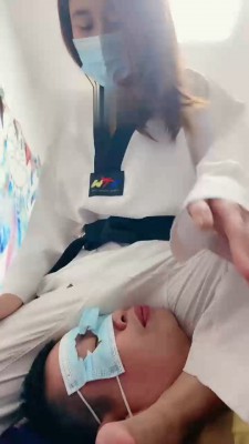 【小劳拉】跆拳道女神踢踹虐 bf18418