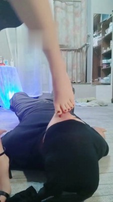 【丫丫】大四奶狗被教训 bf18828