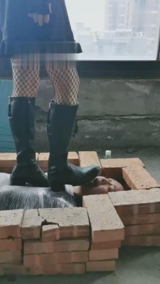 【猫神大人】户外工地长靴全体重踩【双视角版】 bf17641