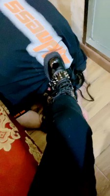 【甜沁】萝莉主短靴踩虐胖狗 bf23208_HD绳艺资源