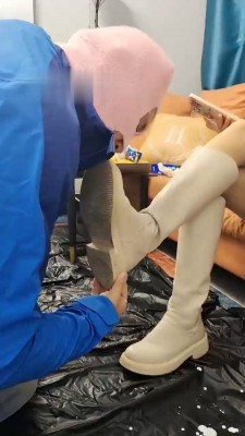 【万灵】长靴裸足踩踏喂食 bf22026