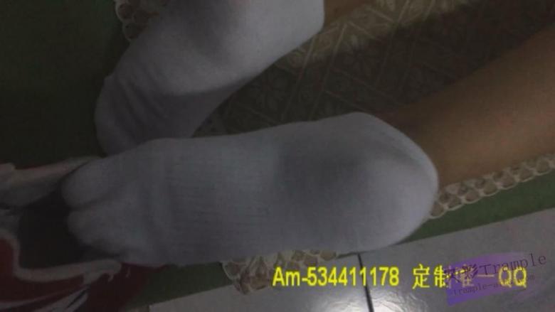 剧情片-桃子纽百伦被迷魂药迷晕后的捆绑+玩弄。