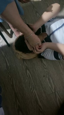 【狠毒小女孩】闺蜜非要做狗【双视角版】 bf22568