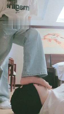 【妮蔻】运动后原味白袜羞辱 bf17899