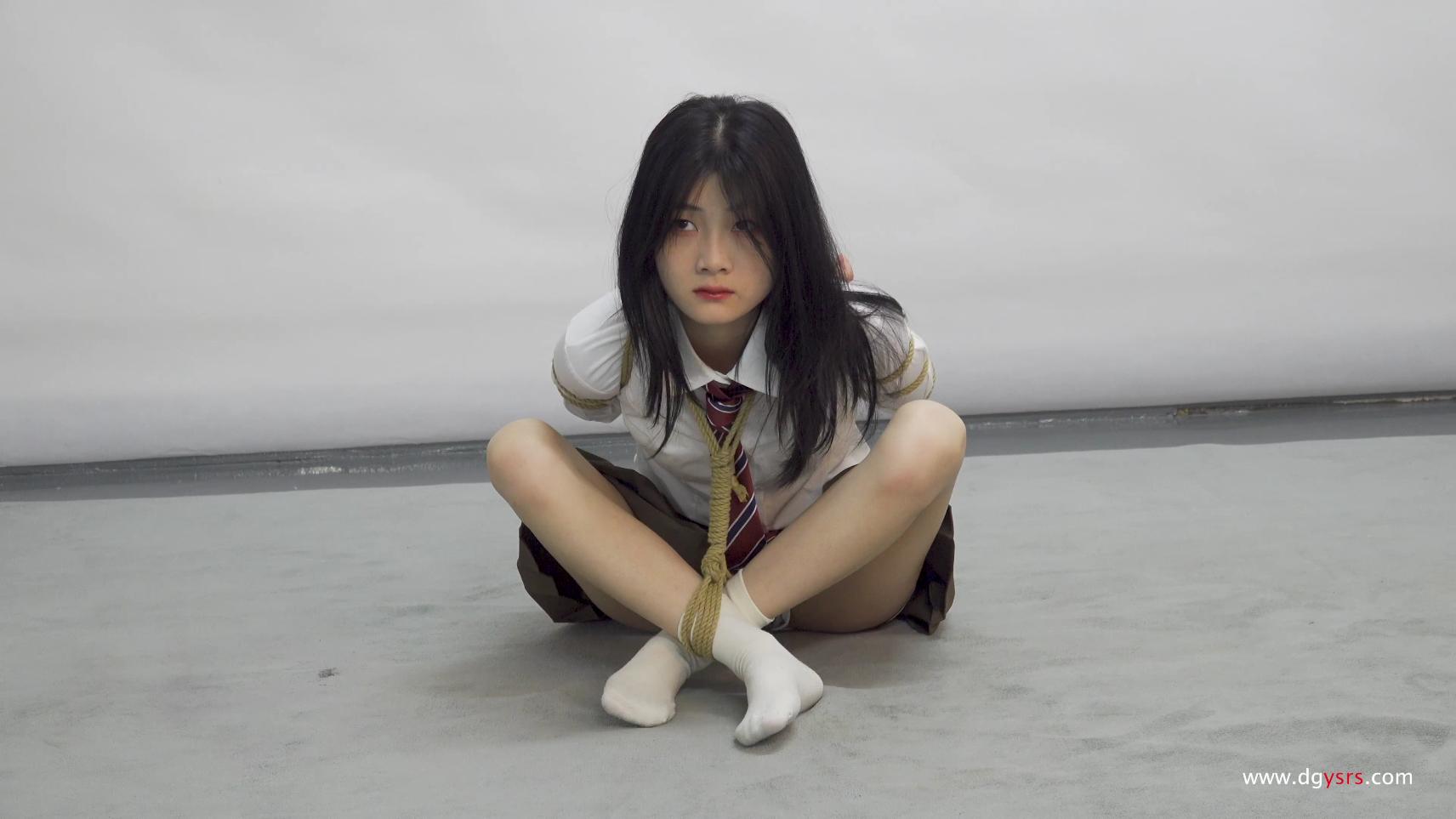 【艺束人生】2023_21期视频 欣玥JK服五花kb海老虎尝试