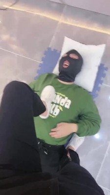 【初见S】小白鞋踩踏口水牛奶重口味恋足羞辱贱狗 bf19889_HD绳艺资源