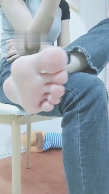 【灵竹】牛仔裤女S-骑马转胯舔鞋 bf19426